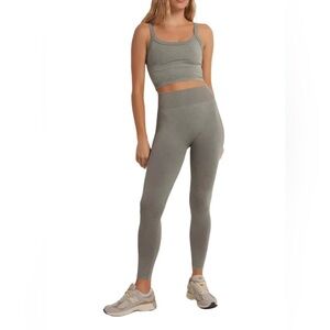 Z SUPPLY WASH OUT SEAMLESS 7/8 LEGGING OLIVE